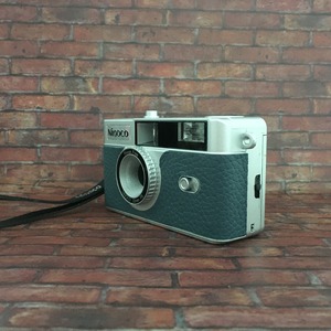 Compact 35mm フィルムカメラ <ブルーグレイ＞