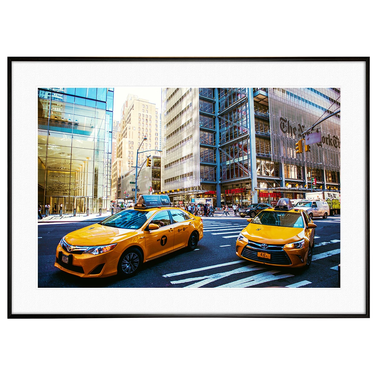 アメリカ写真 ニューヨーク・タイムズ・ビルディングの前を走るイエローキャブ インテリア モノクロアートポスター額装 AS0923