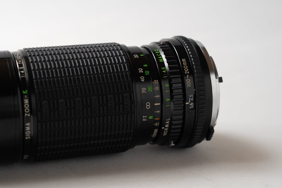 SIGMA ZOOM-K F4.5 100~200mm MULTI-COATED 【2104J15 SIGMA ZOOM-K F4.5 100~200mm MULTI-COATED 【2104J15