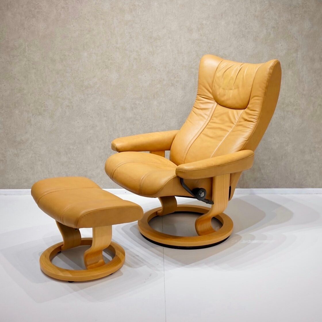 エコーネス EKORNES ストレスレス 本革 リクライニング 1人掛け 北欧 