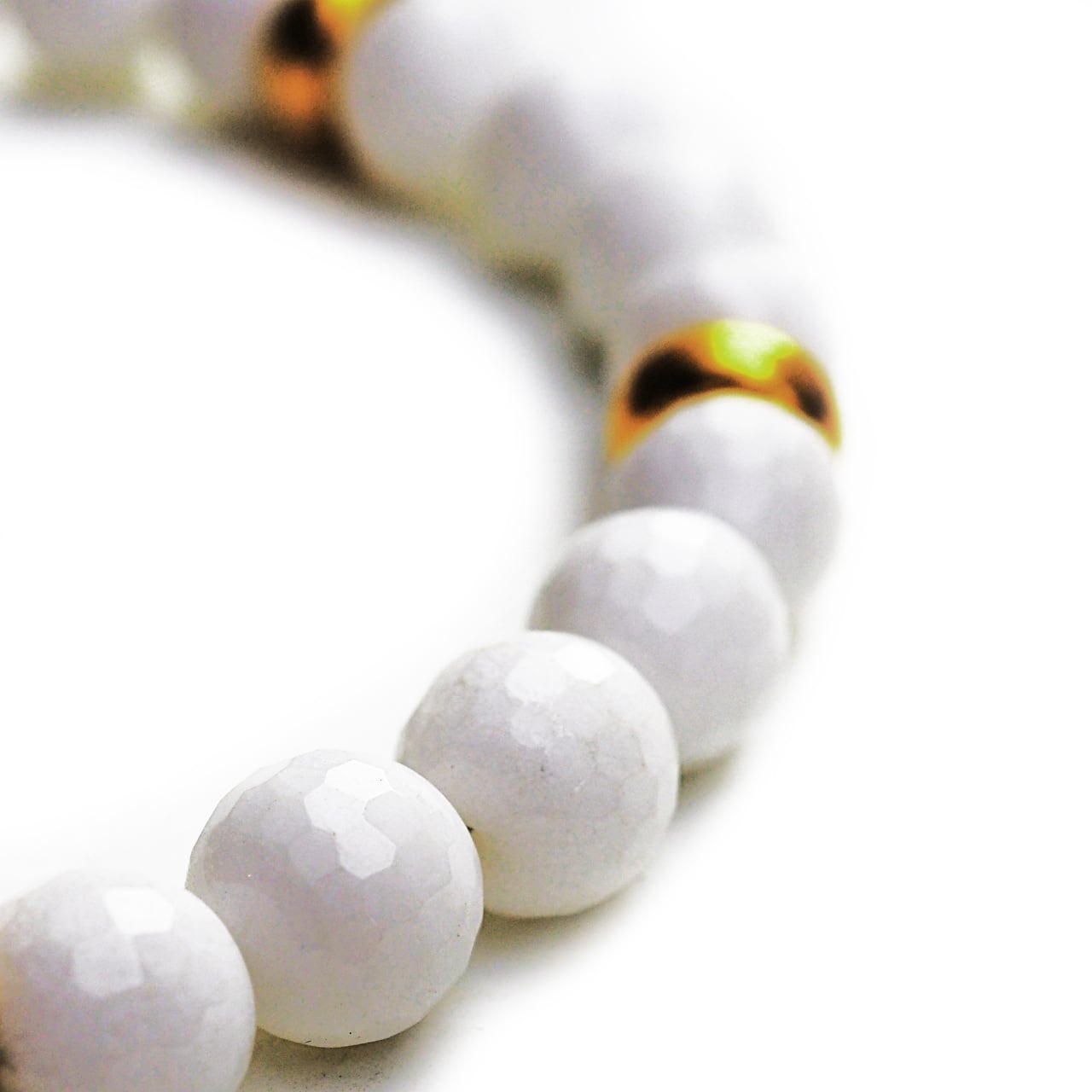 新品同様】Iced Ball ブレスレット 6mm（ホワイトゴールド・18cm） 新品同様】Iced Ball ブレスレット 6mm（ホワイトゴールド・18cm）