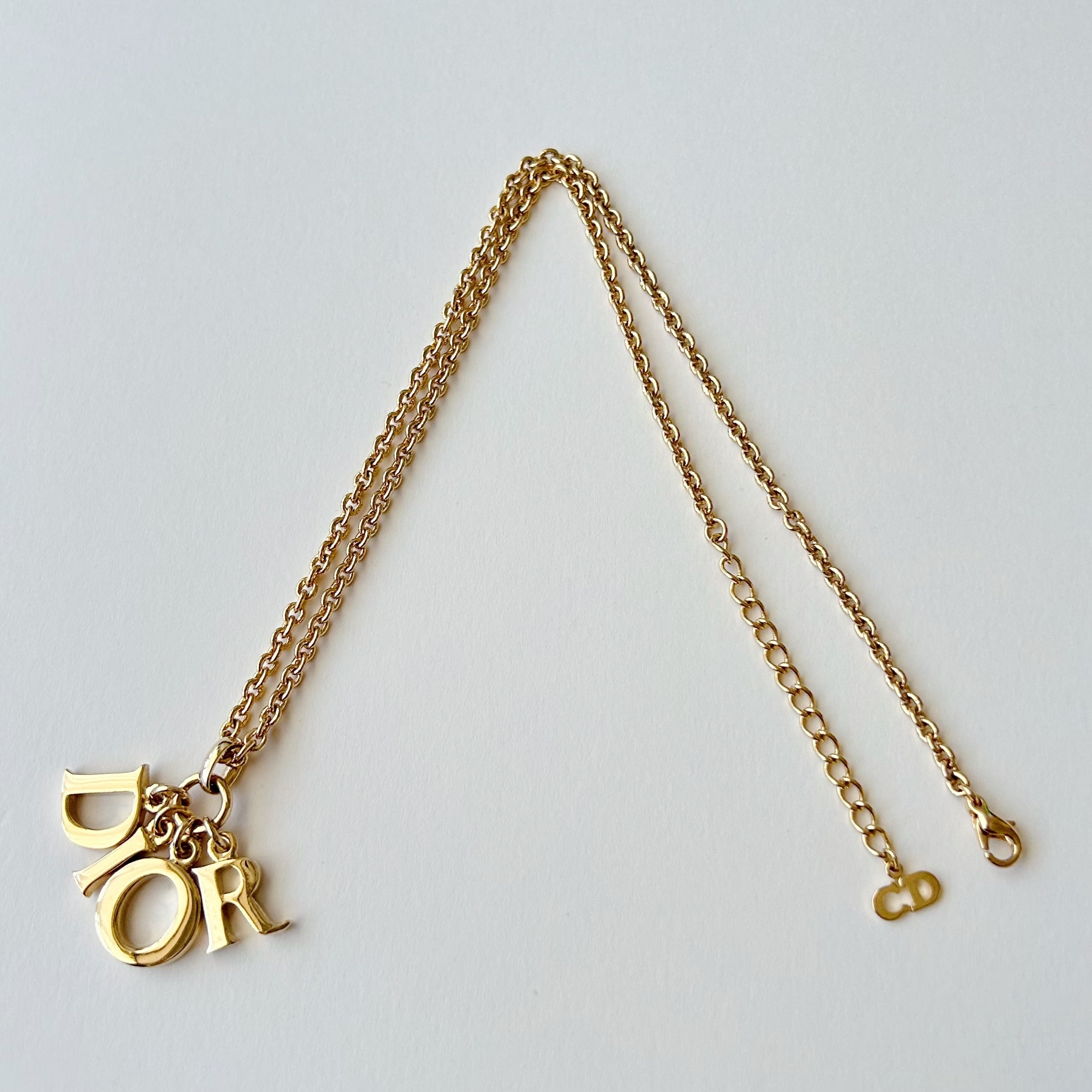 N5661】Christian Dior big logo necklace/クリスチャンディオール 