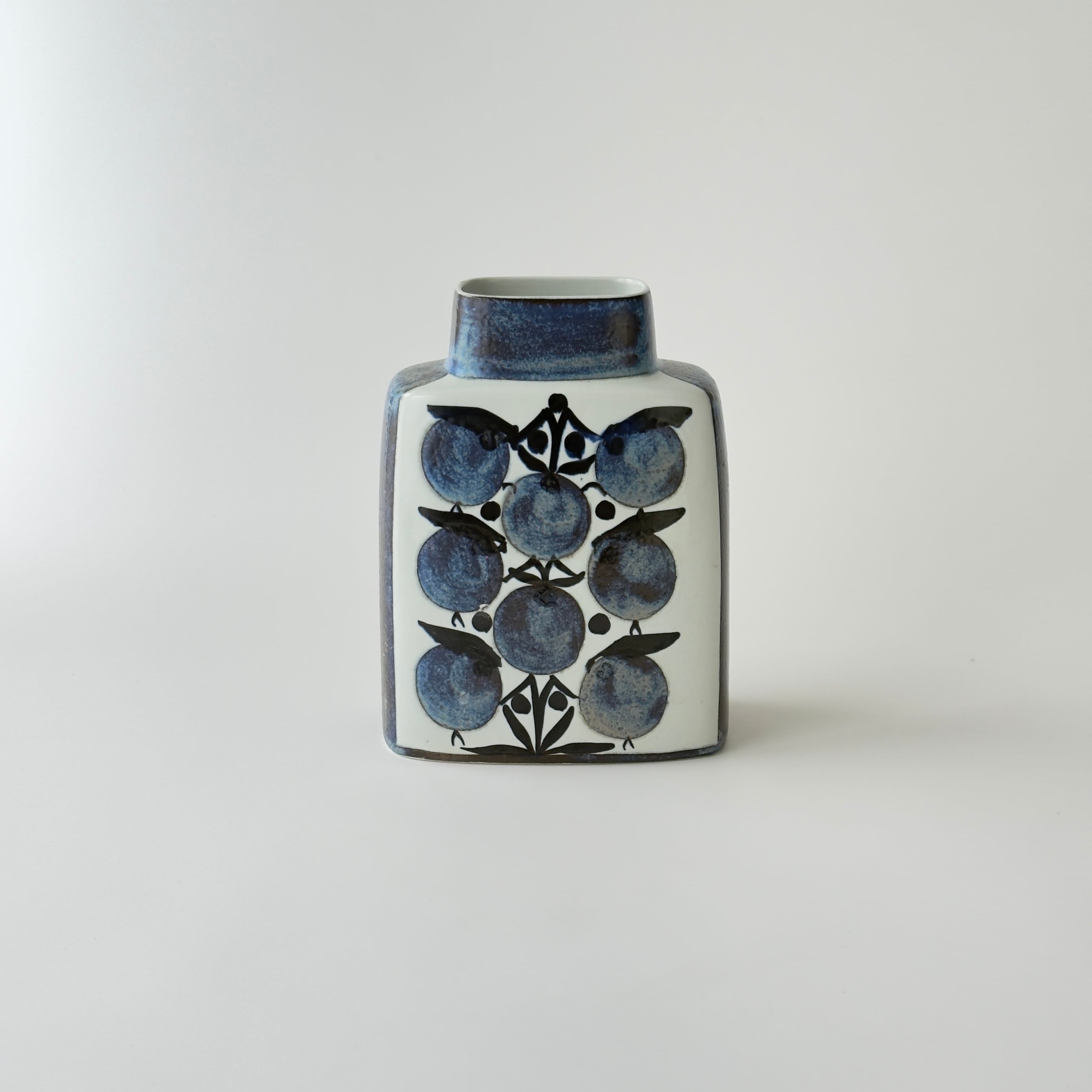 Royal Copenhagen | PolePoleDecor｜Vintage Vase 専門店