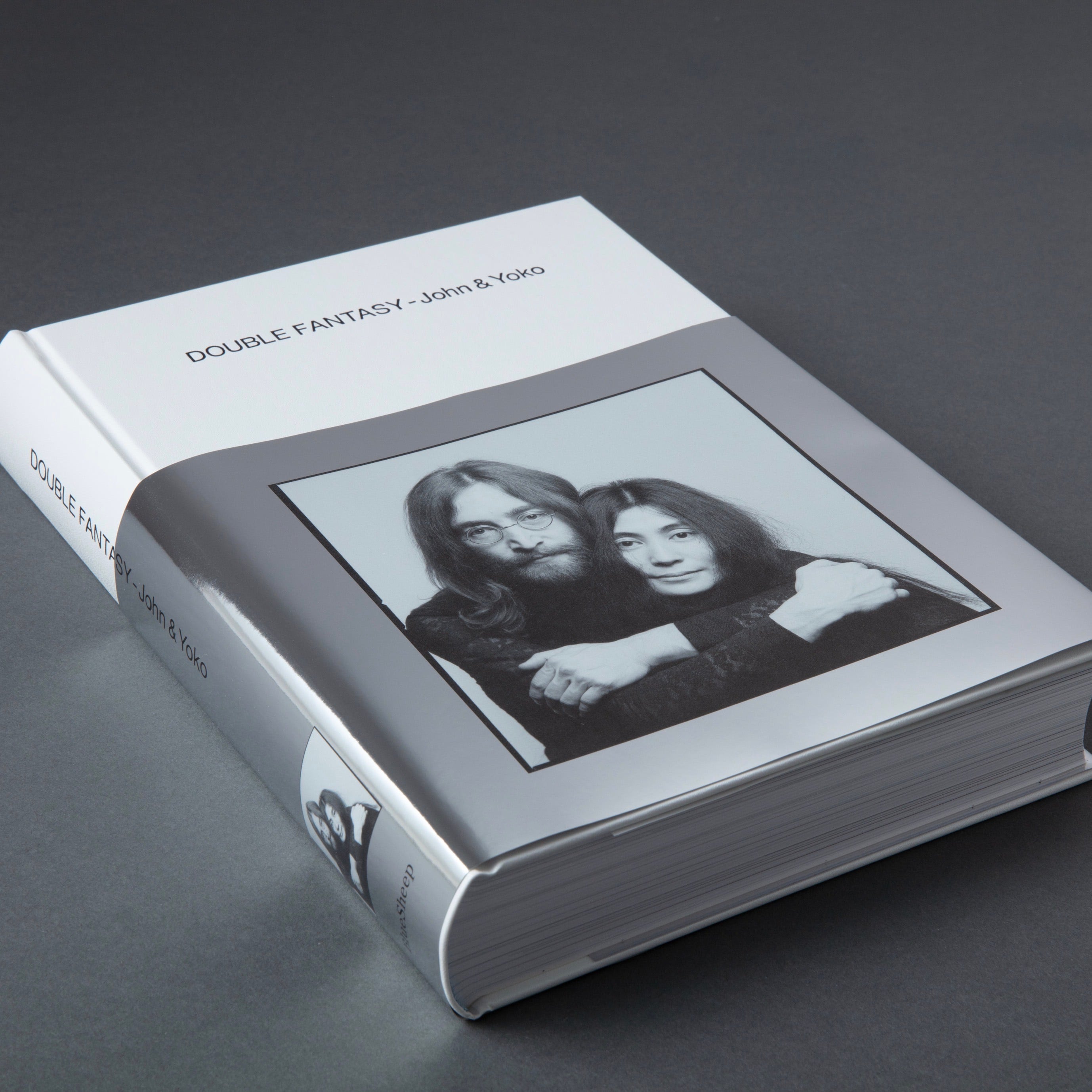 【図録】DOUBLE FANTASY - John & Yoko 図録『DOUBLE FANTASY - John & Yoko』 | ブルーシープショップ