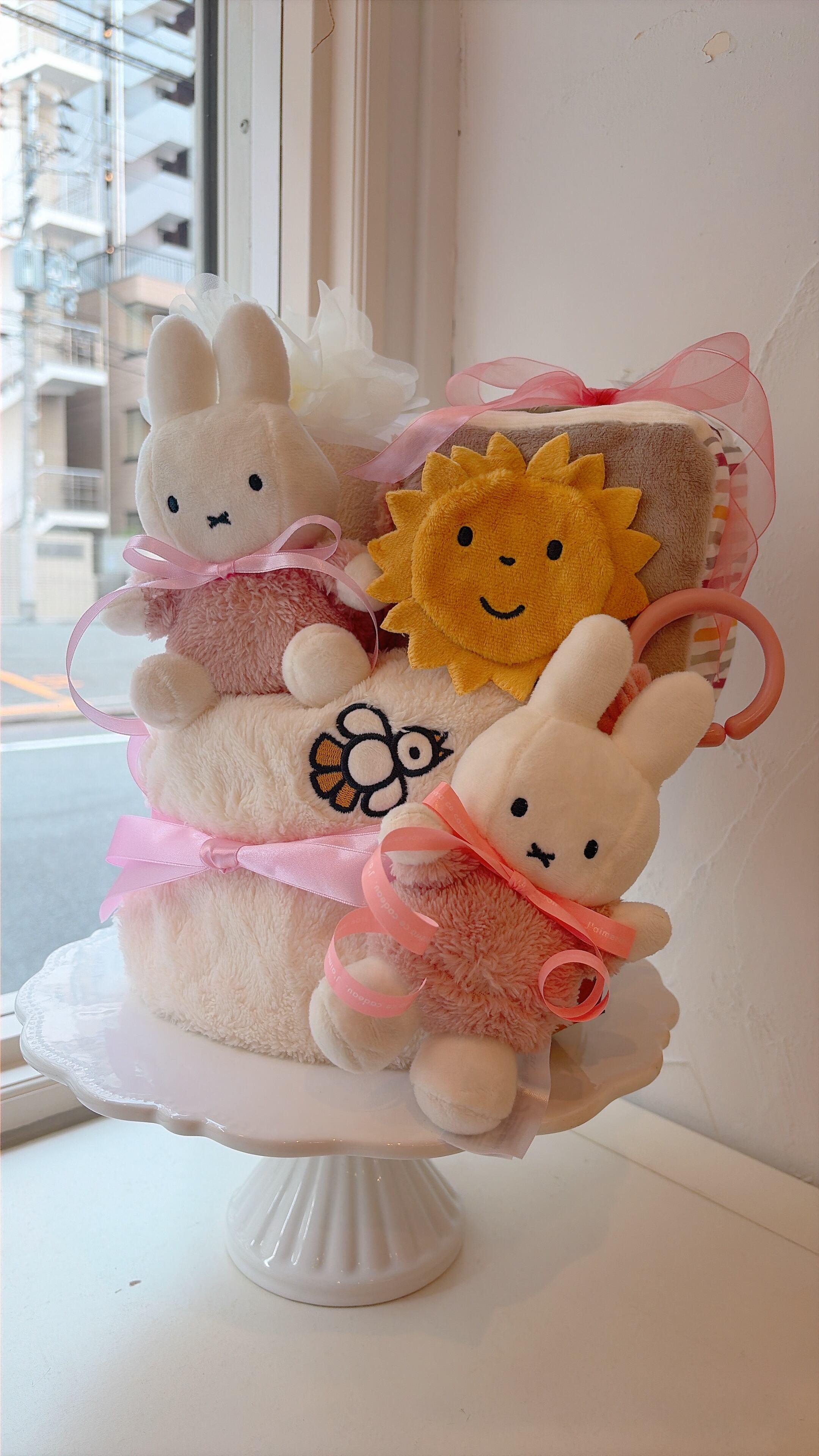 miffy　ミッフィーちゃんおおむつケーキ