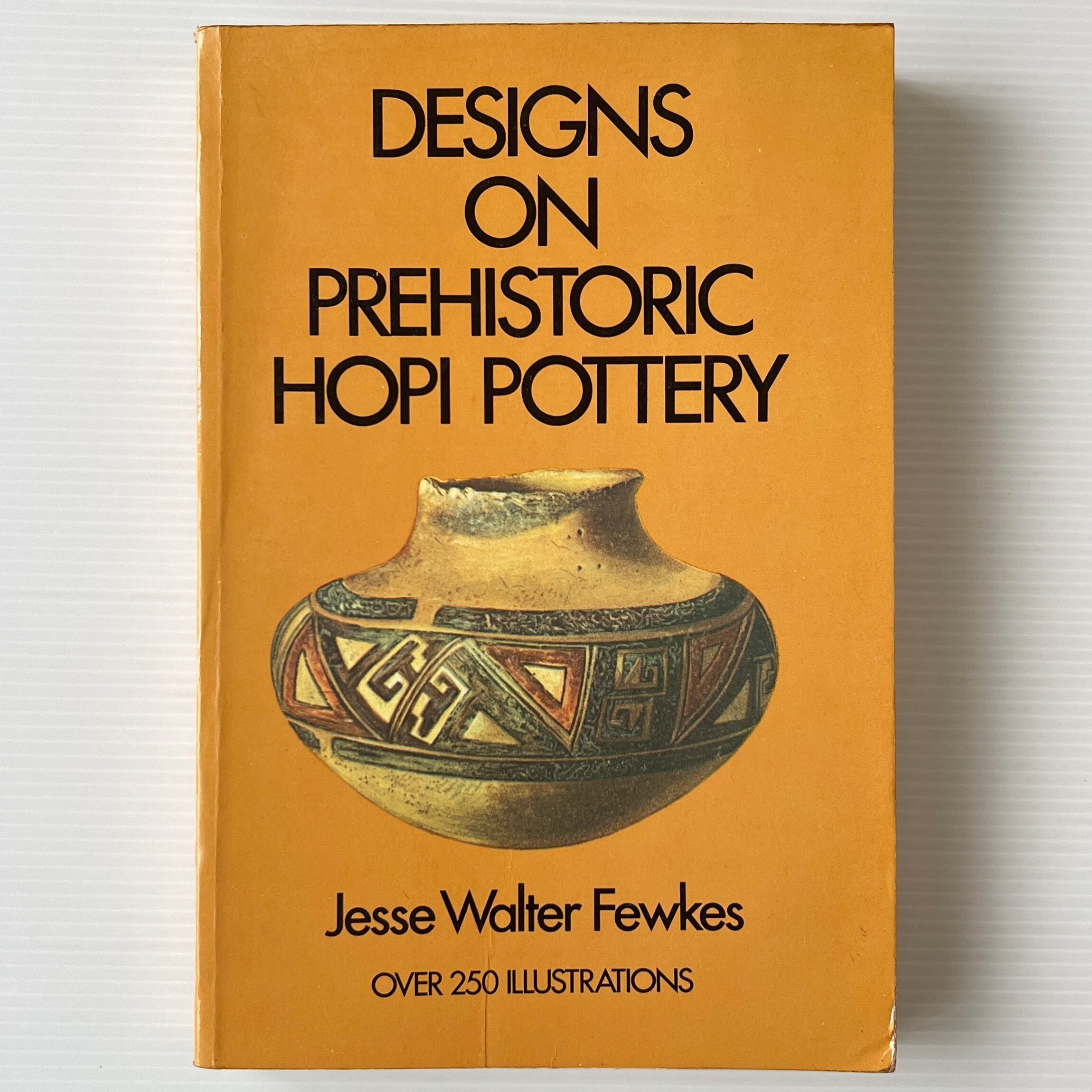 Designs on Prehistoric Hopi Pottery / Jesse Walter Fewkes / Dover