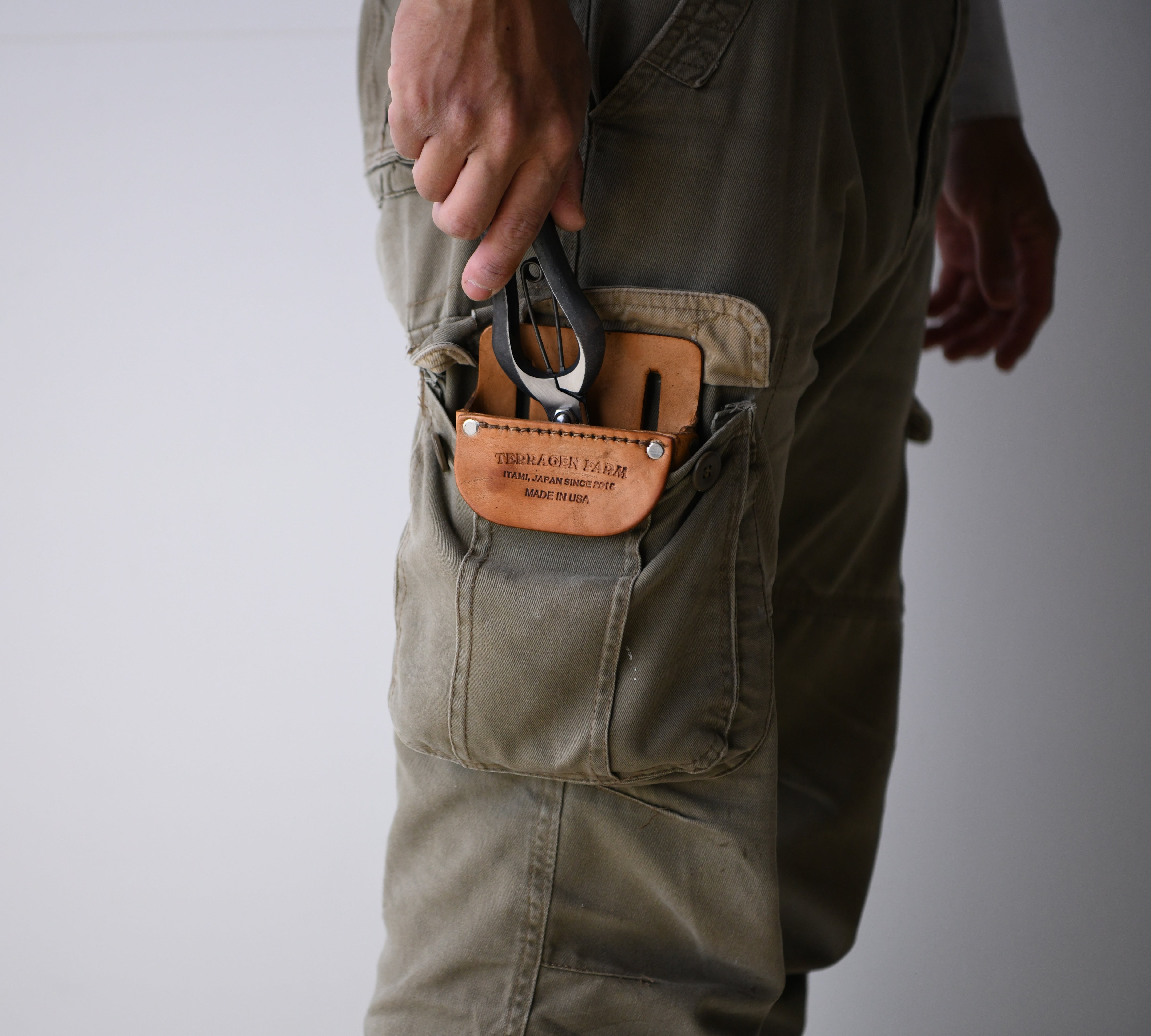 オリジナル レザーツールケース Made in USA | Terragen Farm（テラ