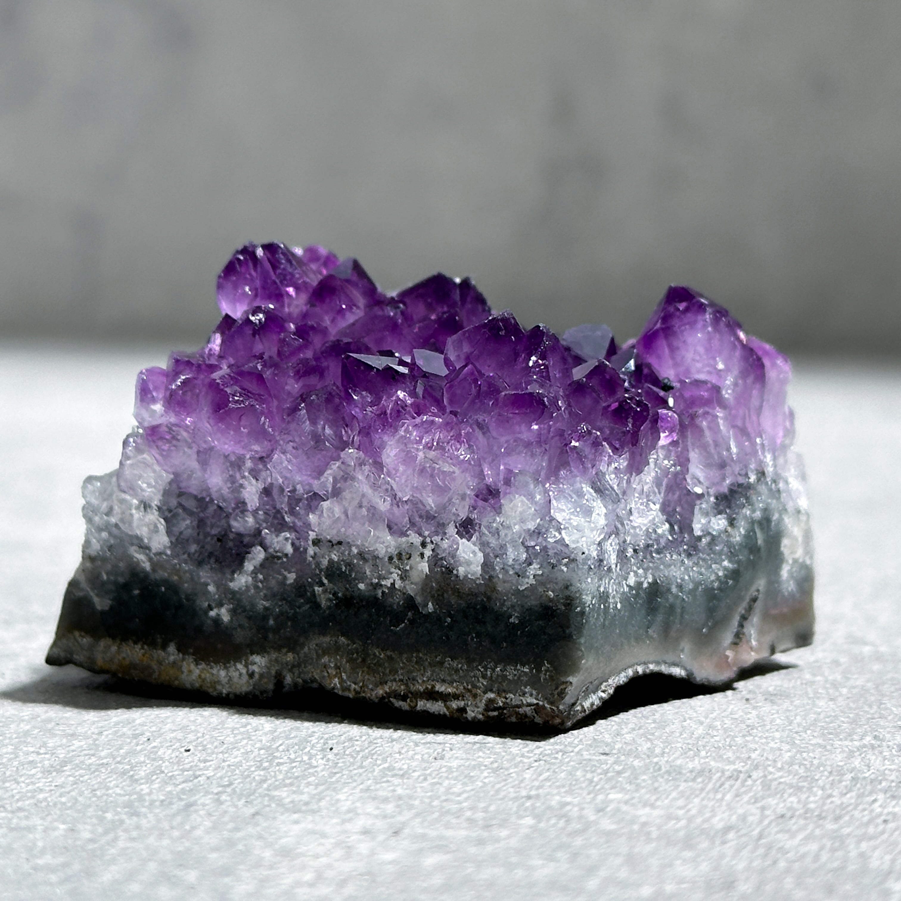 希少♡コンゴ産アメジストポイントクラスター♡原石♡No.1371 高品質】ウルグアイ産アメジスト 原石75◇ Amethyst ◇天然石・鉱物