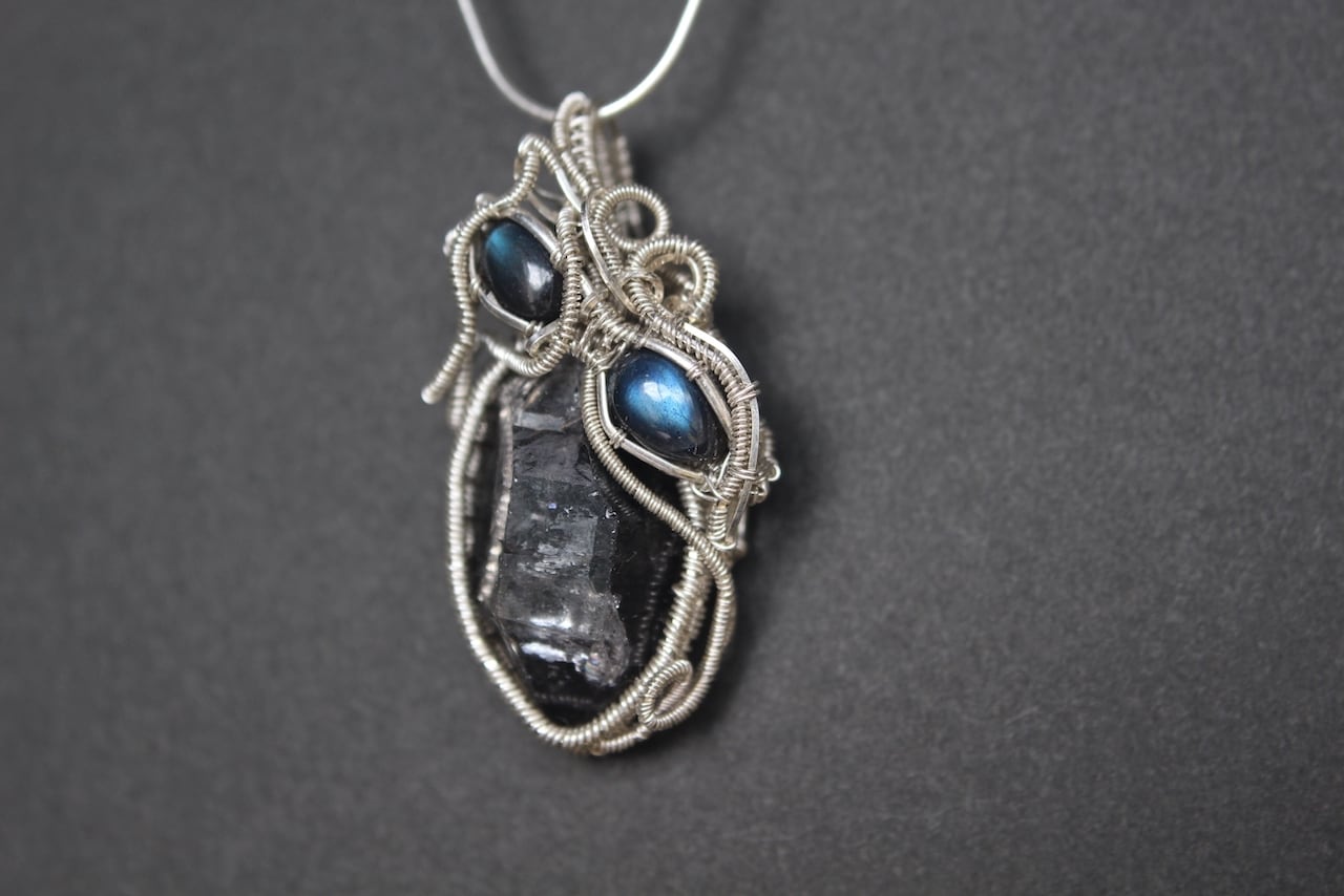 Cairngorm & Dark blue Labradorite silver925 wire wrapping pendant