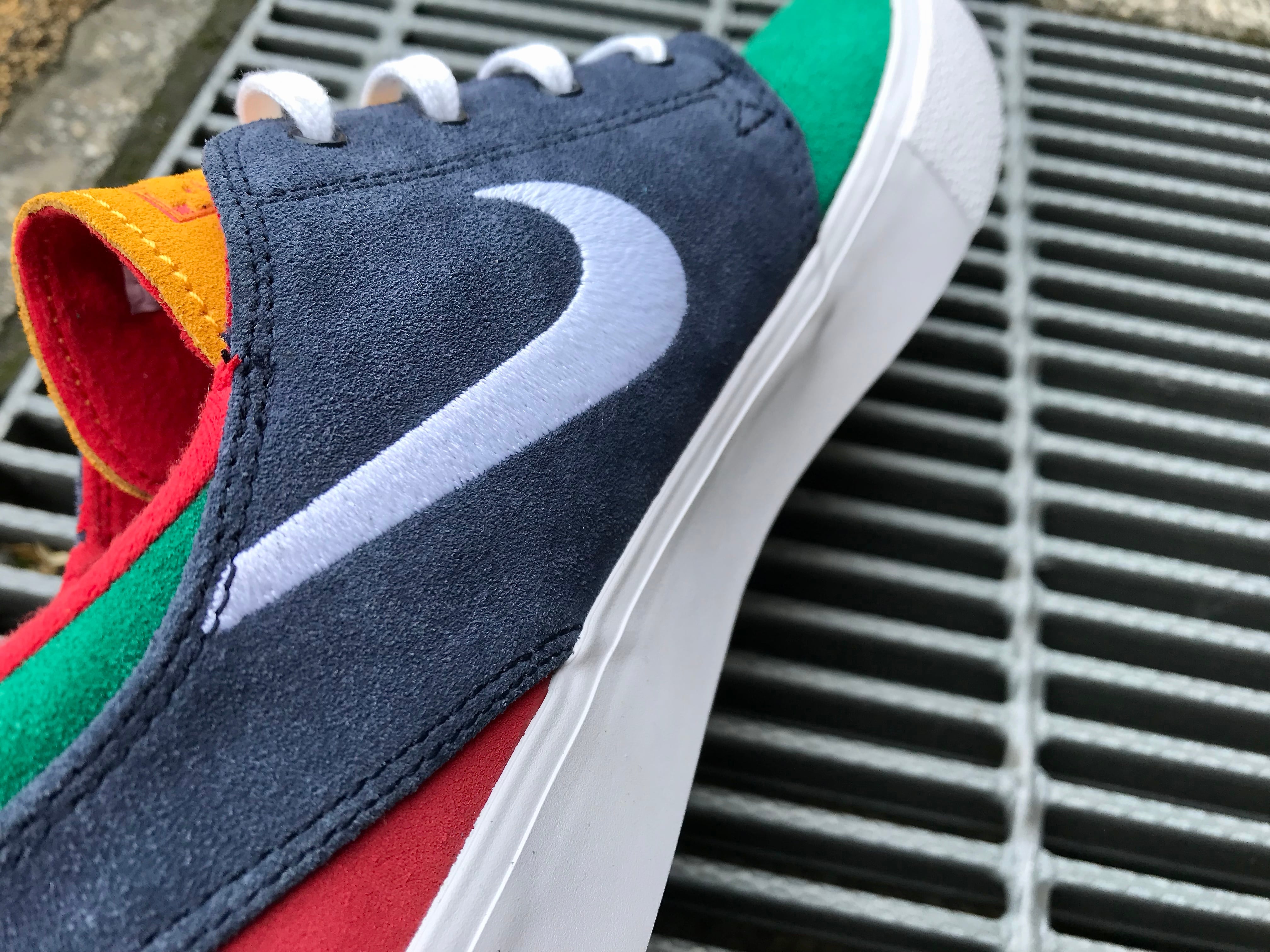 NIKE SB ZOOM JANOSKI RM (LUCID GREEN/WHITE-OBSIDIAN) | "JACK OF ALL TRADES"  万屋 MARU