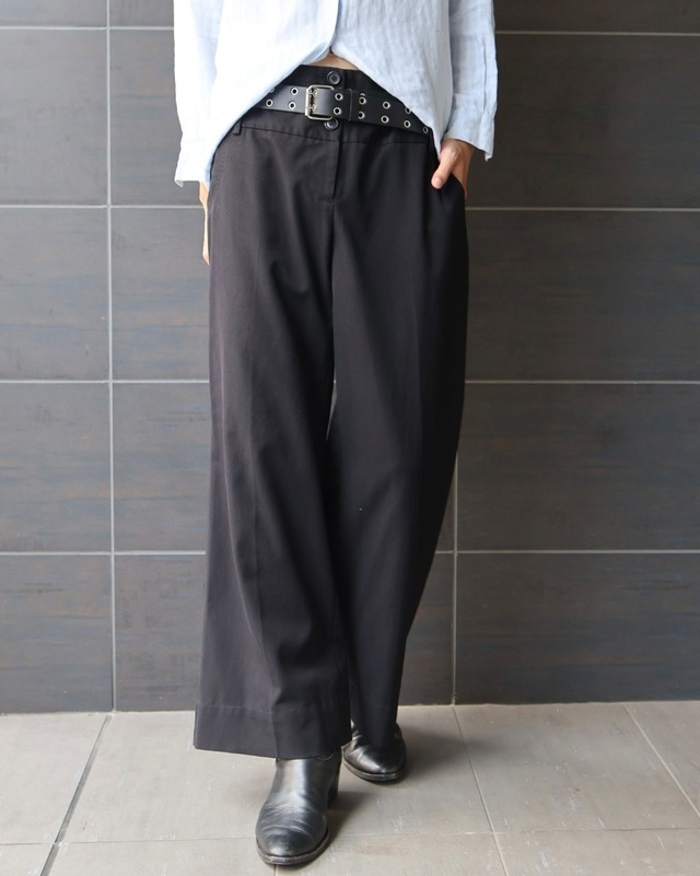 button detail straight slacks
