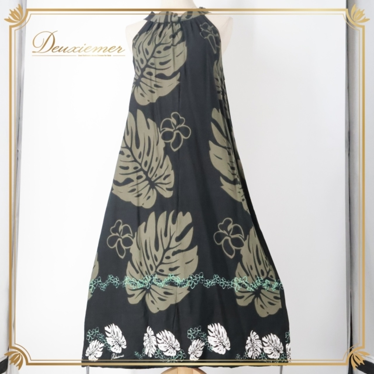 フラダンス 衣装 ワンピース ドレス ブラック系 PUKANA モンステラ柄 プルメリア柄 ハワイアンプリント レッスン 練習 フラ ダンス アロハ ノースリーブ アメリカンスリーブ リボン カーキ系 グリーン系 ホワイト系 黒 緑 白 大人っぽい 上品 軽やか かわいい おしゃれ ハワイ風 エレガント スポーツ カジュアル 女性用