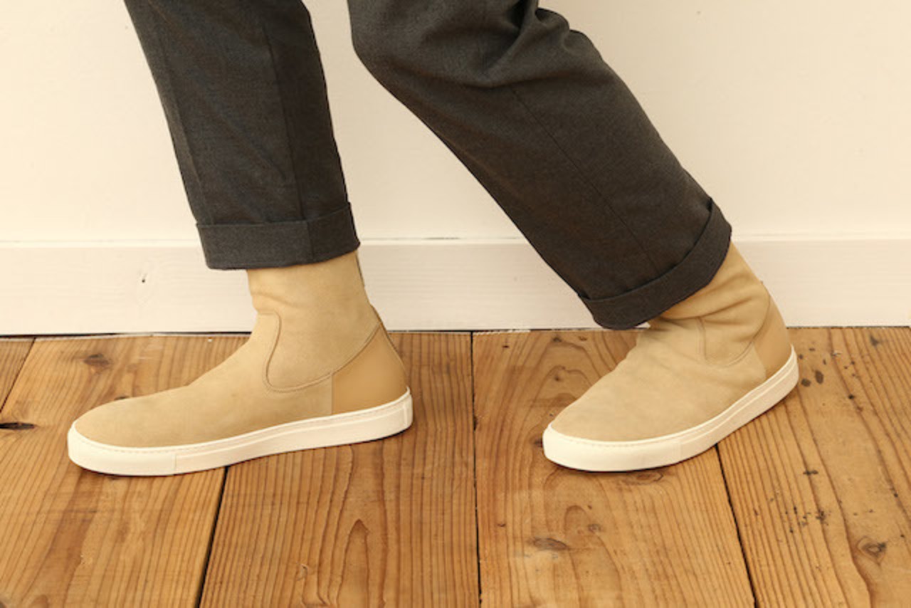 BACK ZIP SNEAKERS (SUEDE)