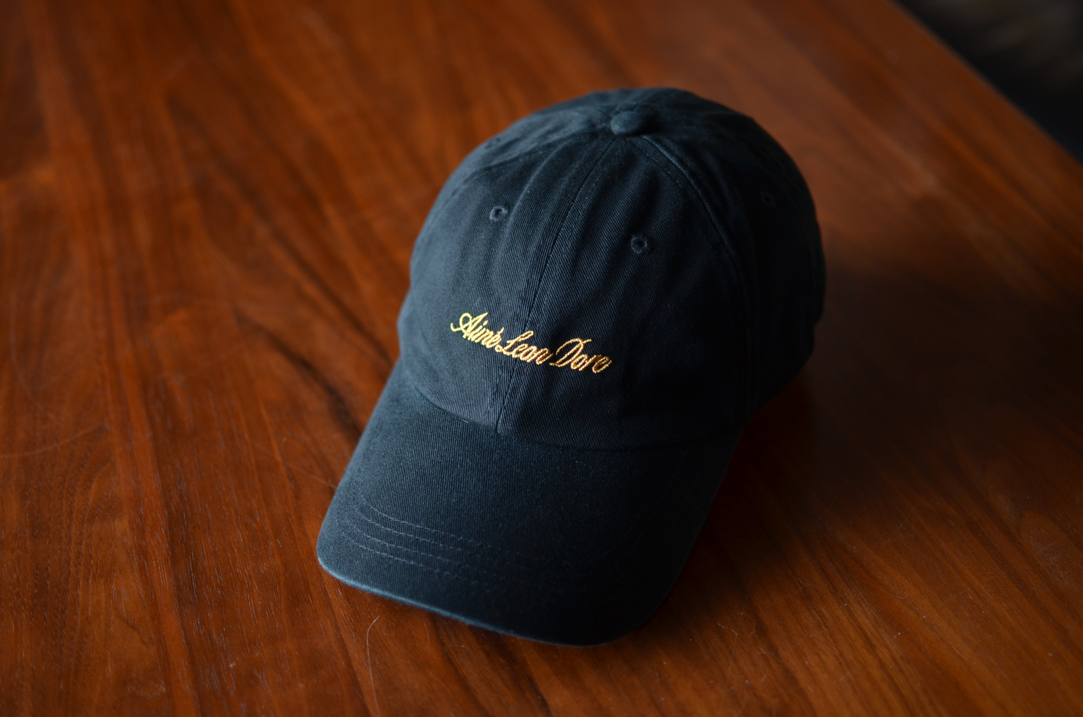 AIMELEONDORE CAP BLACK プレゼント付き