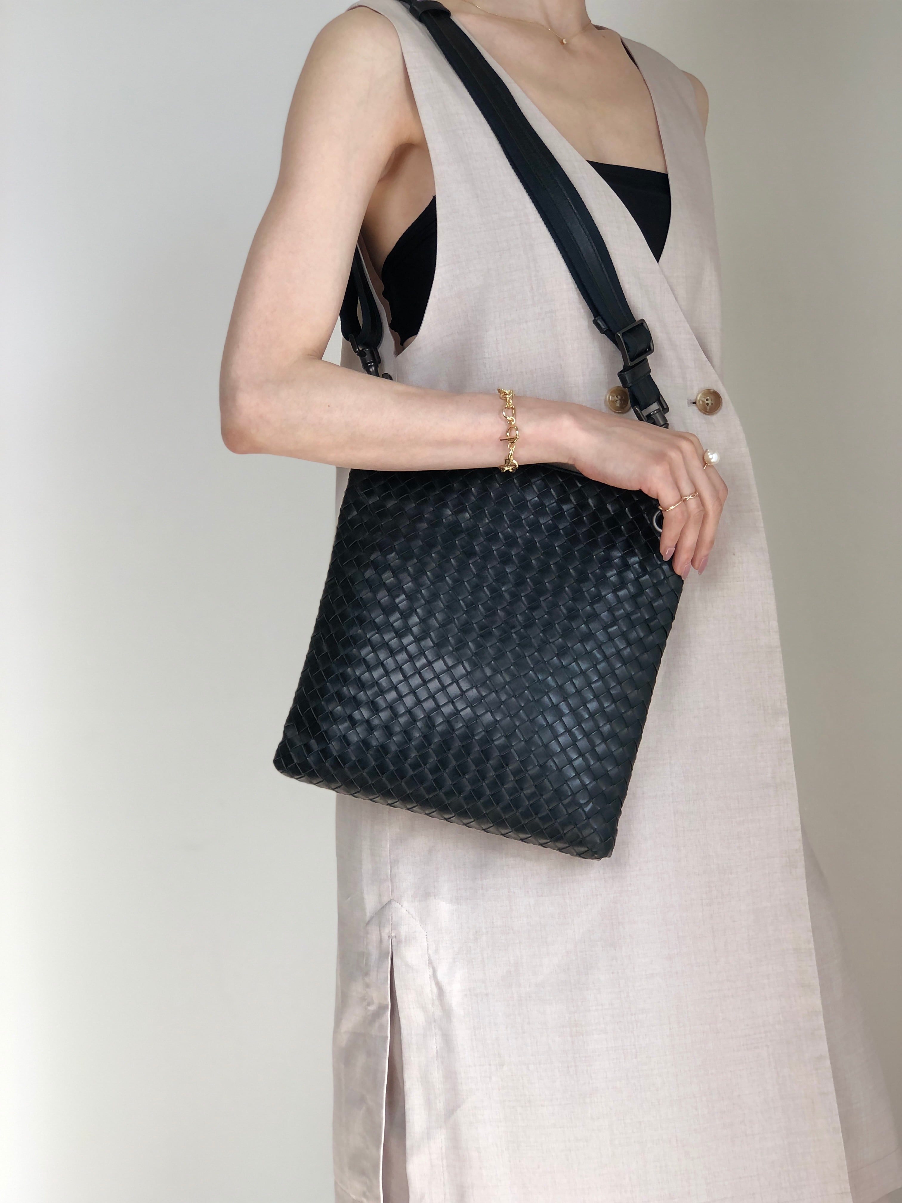 Bottega Veneta ボッテガ・ヴェネタ ショルダーバッグ ブラウン レザー
