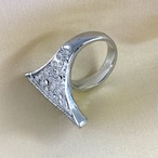 リング　大振りファッションリング　　 ラインストーン　モノトーン  16号　12ACck7