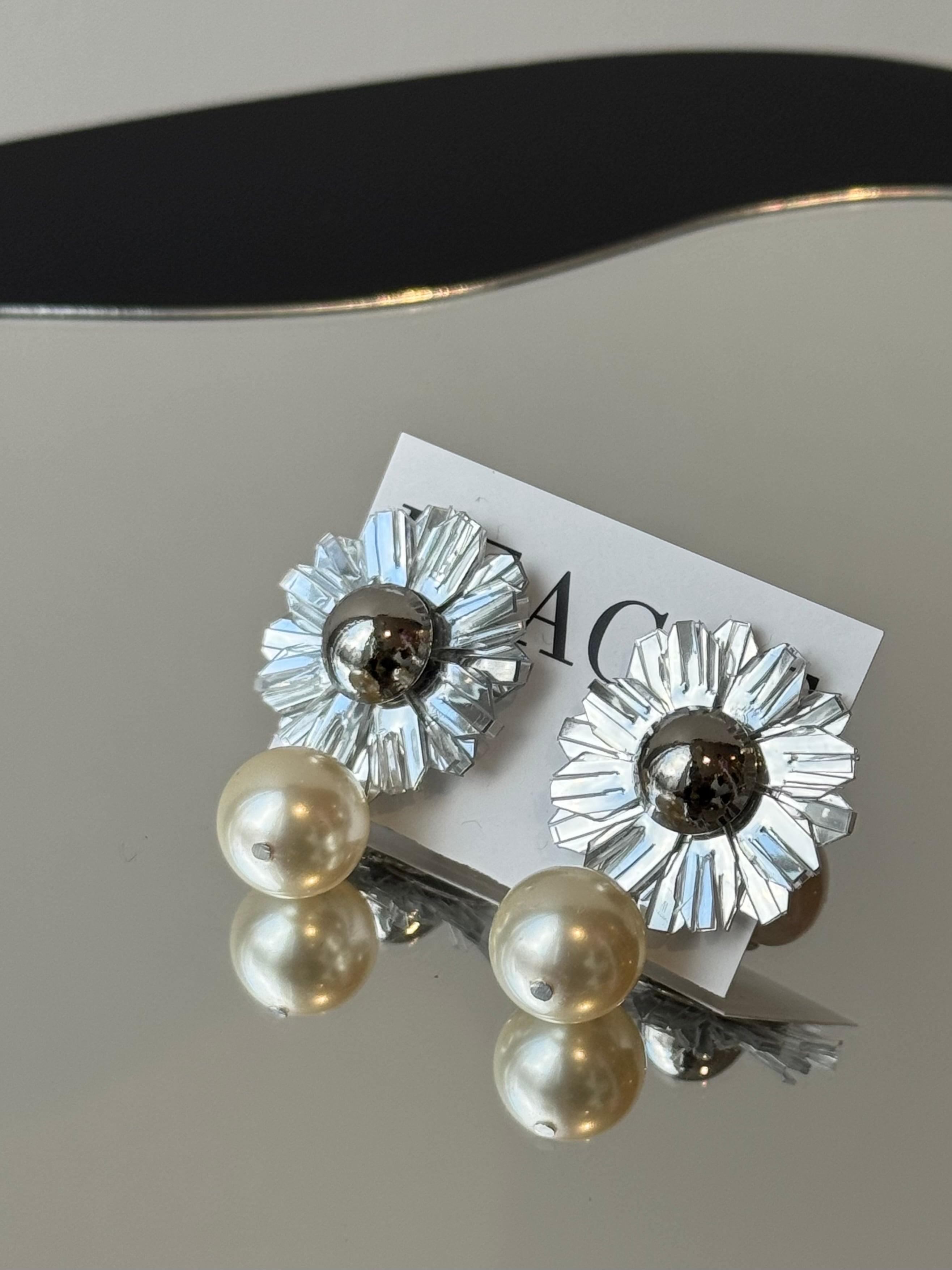 silver flower pearl drop