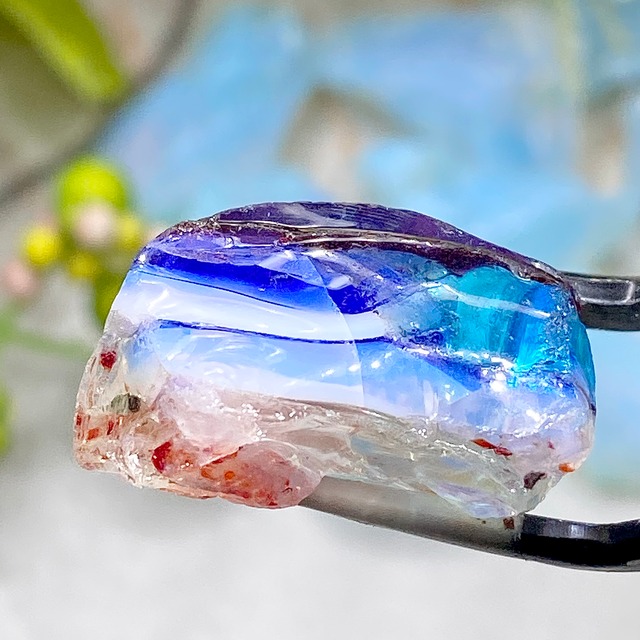 《新着》シエラネバダ産 アンダラクリスタル原石 " Shasta light " 《シャスタの光》