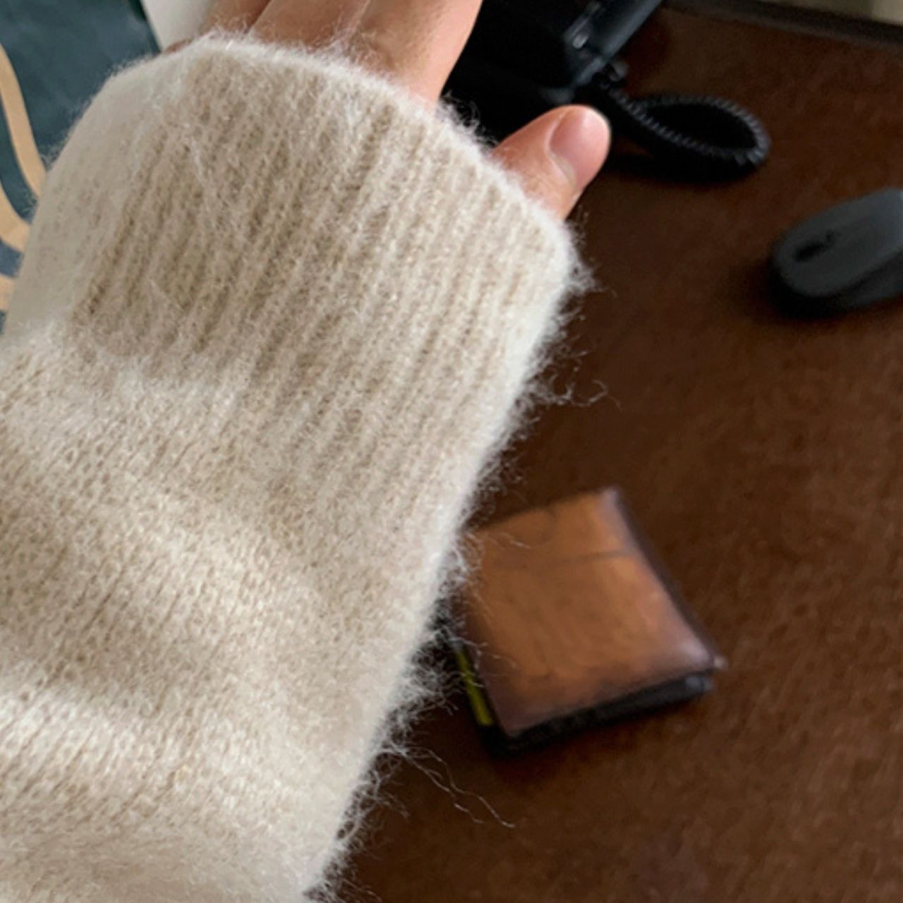 ベーシックラウンドネックニット　MT0080352