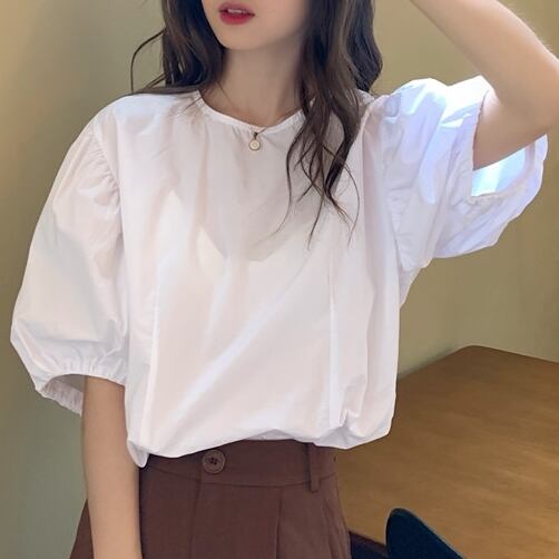 トップス レディース ブラウス 五分袖 パフスリーブ ふんわり袖 ふんわり かわいい 可愛い きれいめ シンプル カジュアル おしゃれ お洒落 オシャレ 大人可愛い ラブリー キュート 抜け感 ナチュラル 自然 S M L XL 小さいサイズ 大きいサイズ ホワイト パープル ブルー 無地 ママ 学生 大学生 デート 通学 お出かけ ショッピング 買い物 公園 女子会 休日 旅行 普段使い ファッション コーデ スタイル モテ インスタ映え トレンド 流行 韓国 送料無料 10代 20代 30代 40代