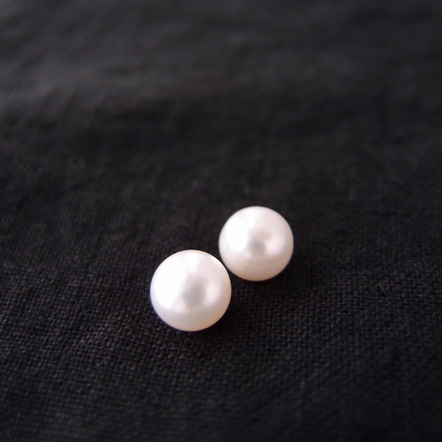 【K14gf】Baby Baroque Pearl  Earrings／White・ベビーバロックパール スタッドピアス