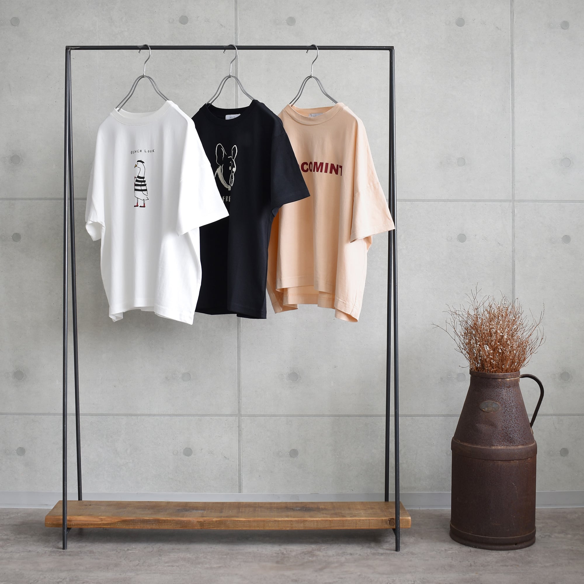 AUG ONLINE STORE 大人の女性が肩の力を抜いて楽しめるデイリーウェア