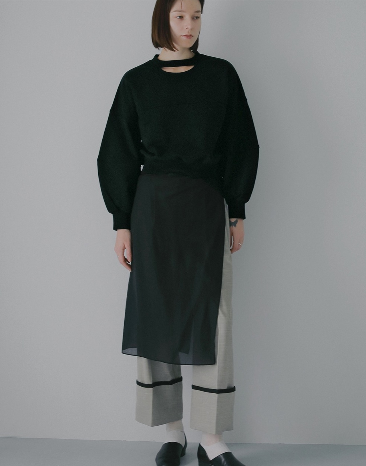 MANOF MOON SLIT SWEAT TOPS