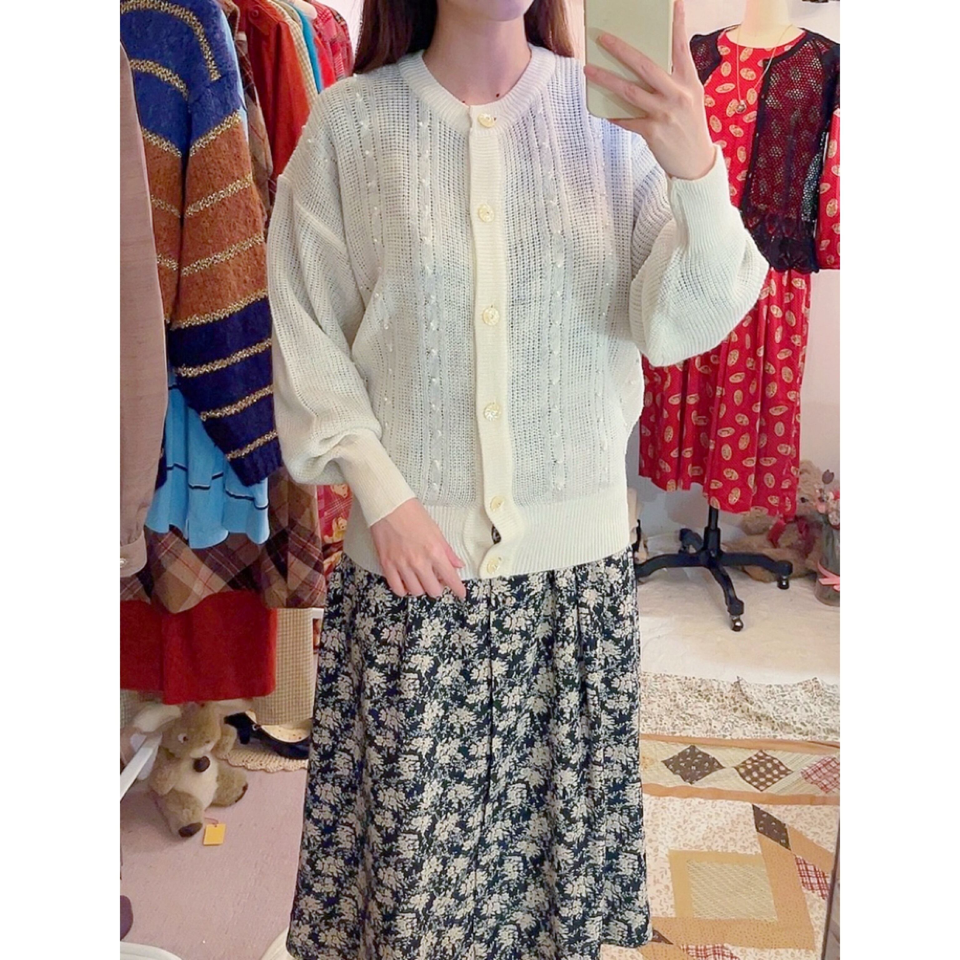 mini pearl beads white knit cardigan