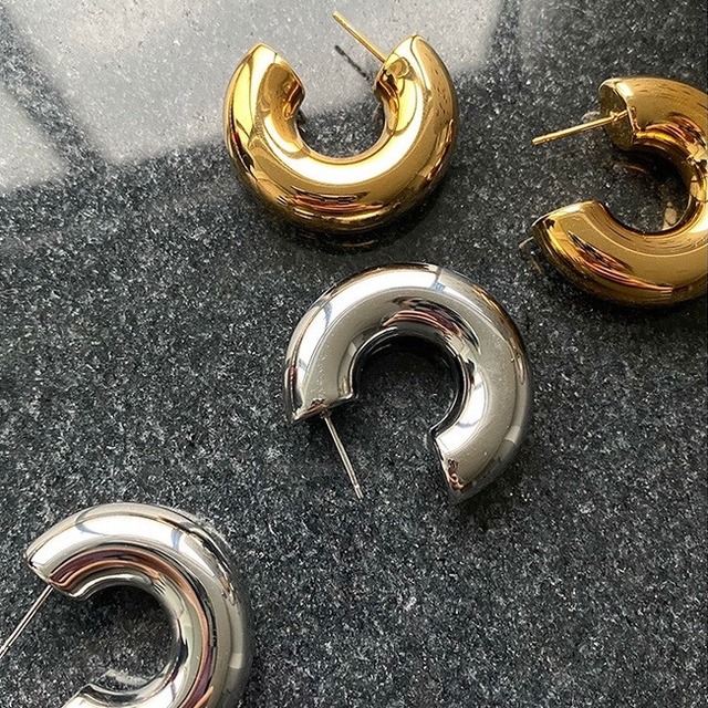 316Lポスト Thick hoop pierce (P119)