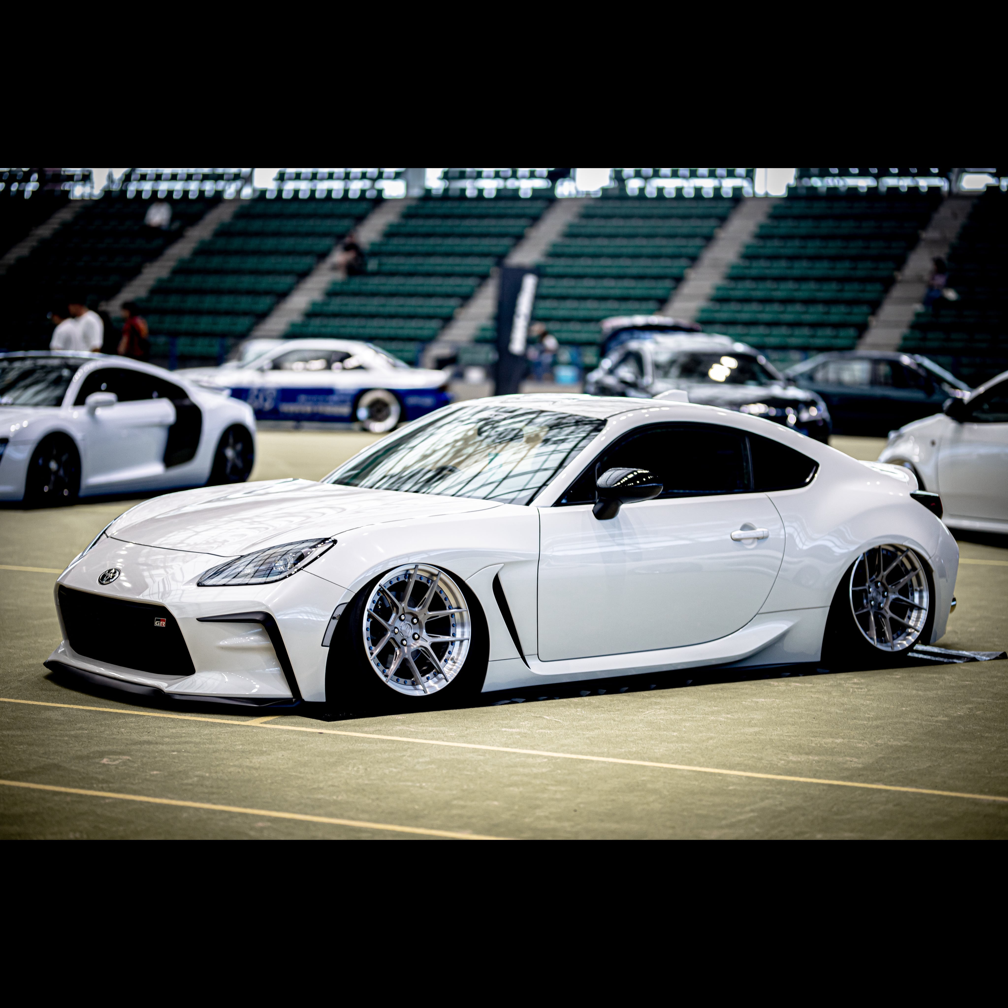 ネットショップ特別価格！ GR86 86 BRZ マジックアーム 前後セット