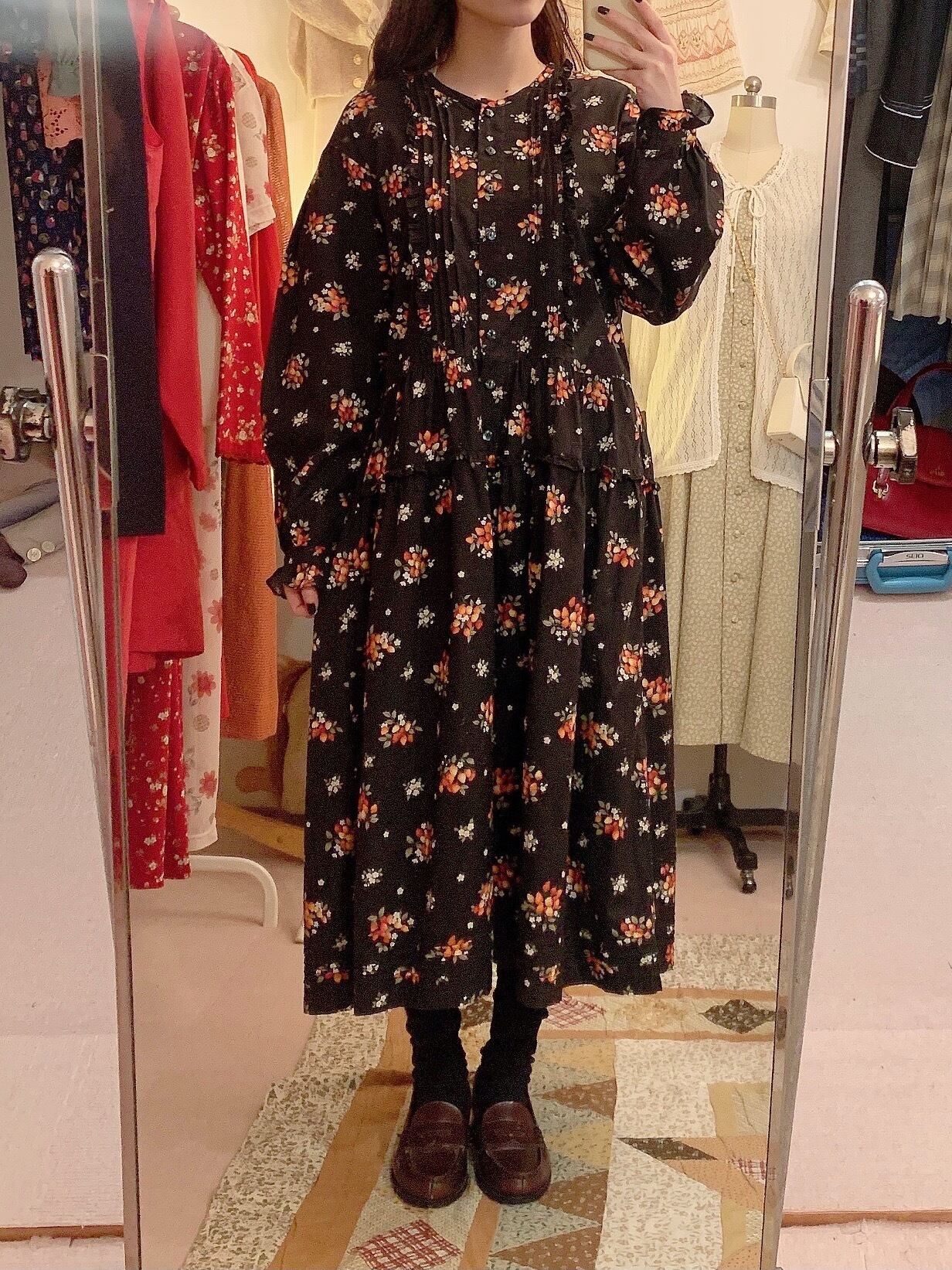 strawberry frill ribbon black one-piece