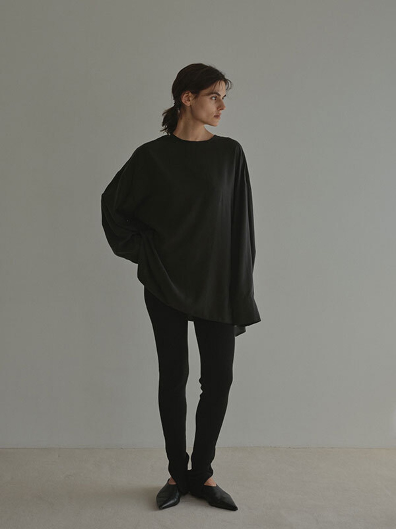 ETRE TOKYO クルーネックオーバーサイズプルオーバー