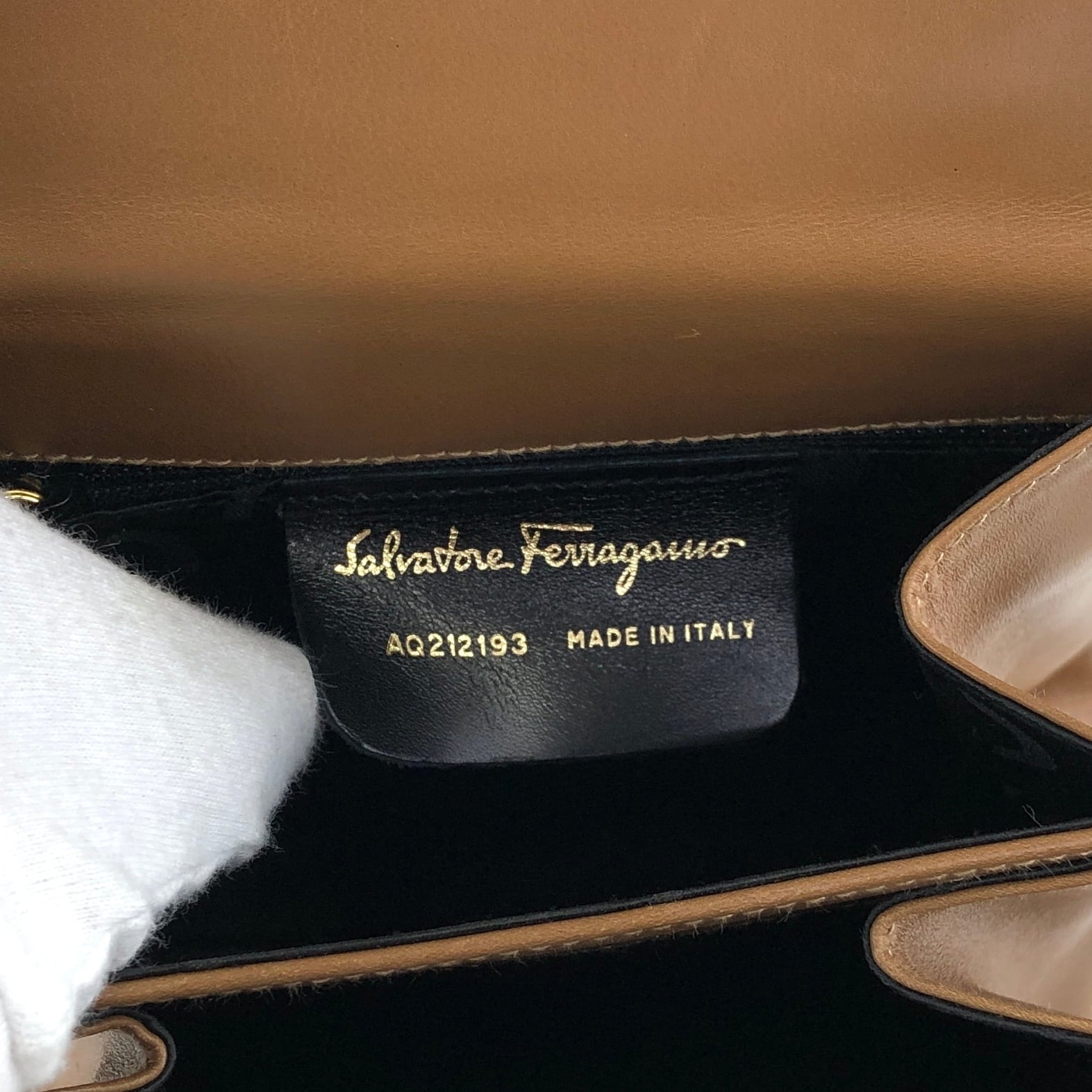 Salvatore Ferragamo サルヴァトーレ フェラガモ ハンドバッグ