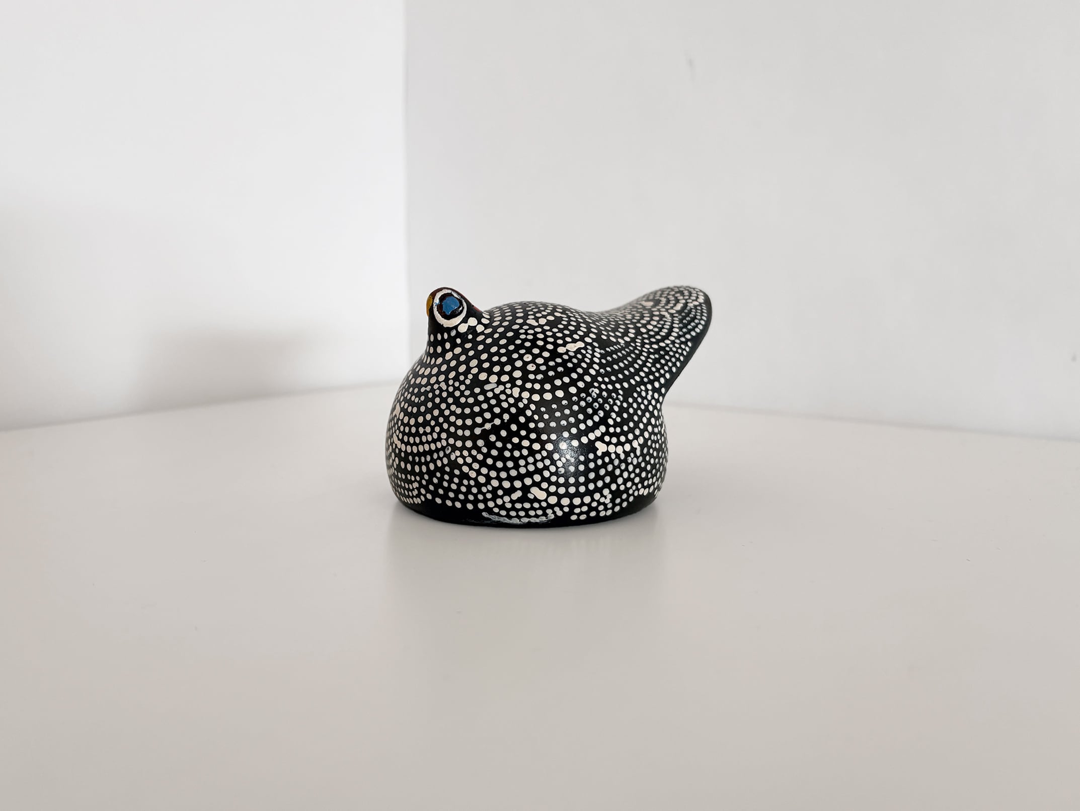 エチオピア ホロホロ鳥 陶器 置物