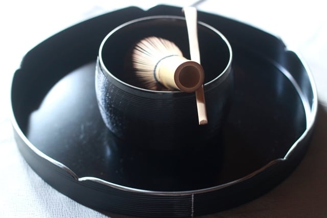 究極の美◼️蔵から複雑に隆起したかなり雰囲気の良い抹茶茶碗が出て来ました。古美術 究極の美◼️蔵から出てきたかなり美しい雰囲気の漂う渦を