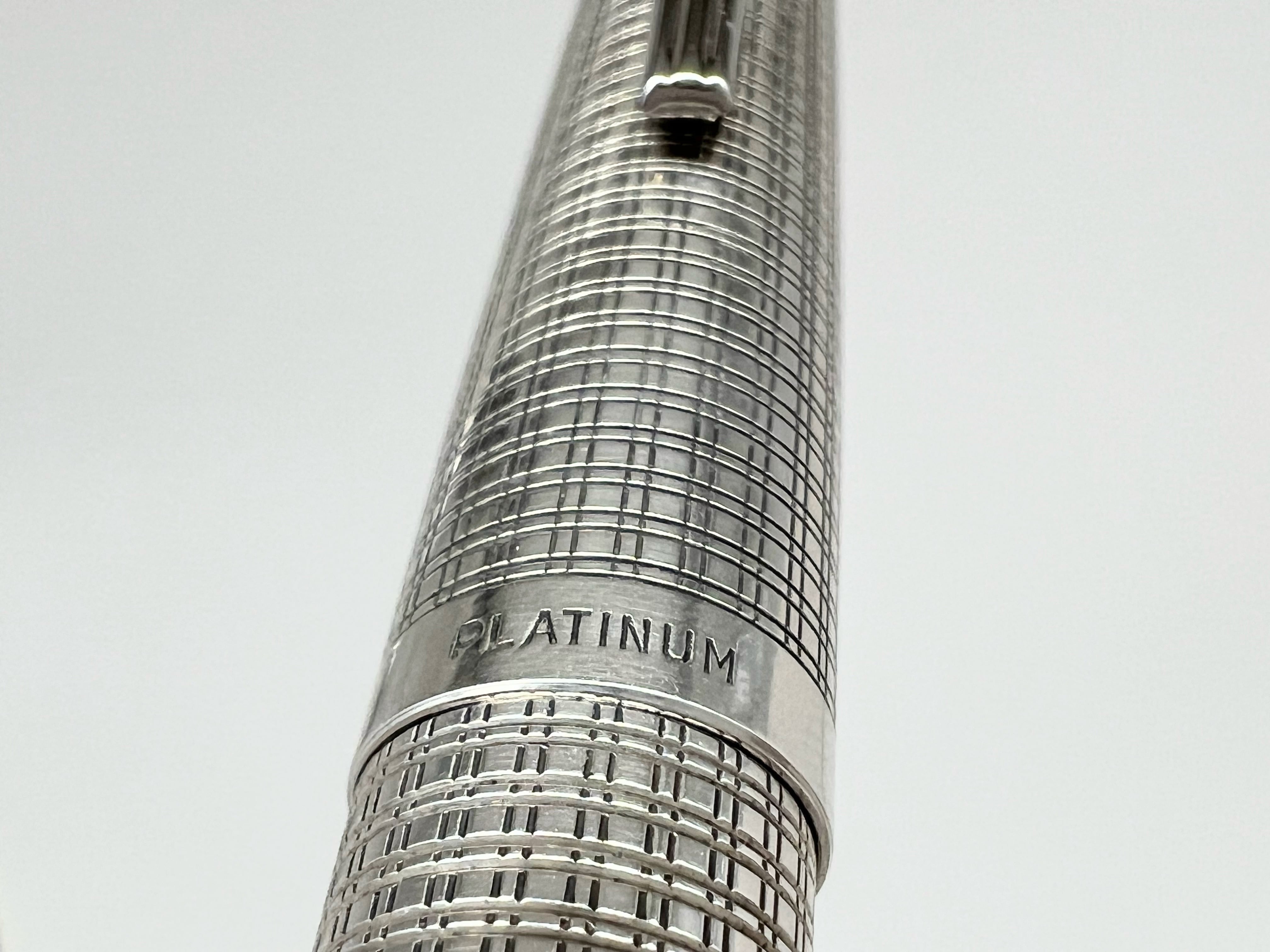 60s プラチナ万年筆 PLATINUM （細字） 18K-WG 02868 | 川口明弘の調整