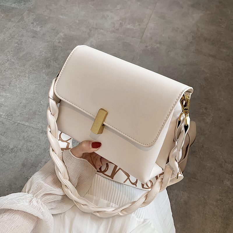 ネットレッドレディースバッグ2020ニューウェーブサマー大容量ワイルドメッセンジャーバッグインファッションショルダー脇下バッグ Tiancai_Wing_Bag2307157