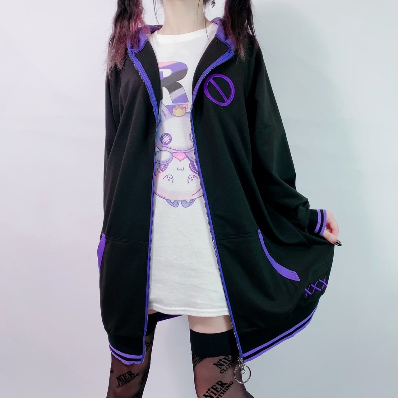 【和泉つばす×NieR】DOUBLE ZIP PARKA | NIER CLOTHING powered by BASE