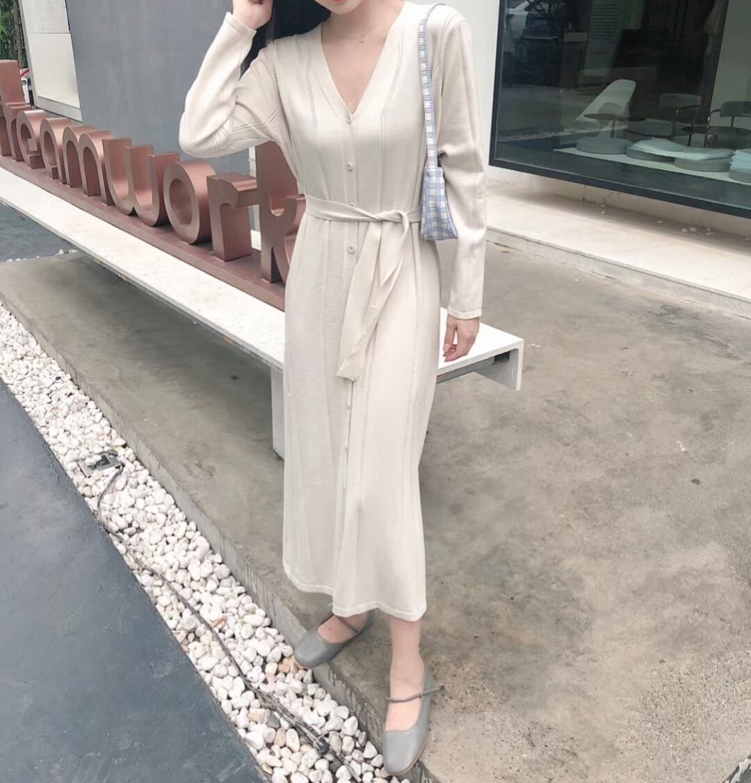 ベルト付き Vネックカーデワンピース　AJ1050-D004