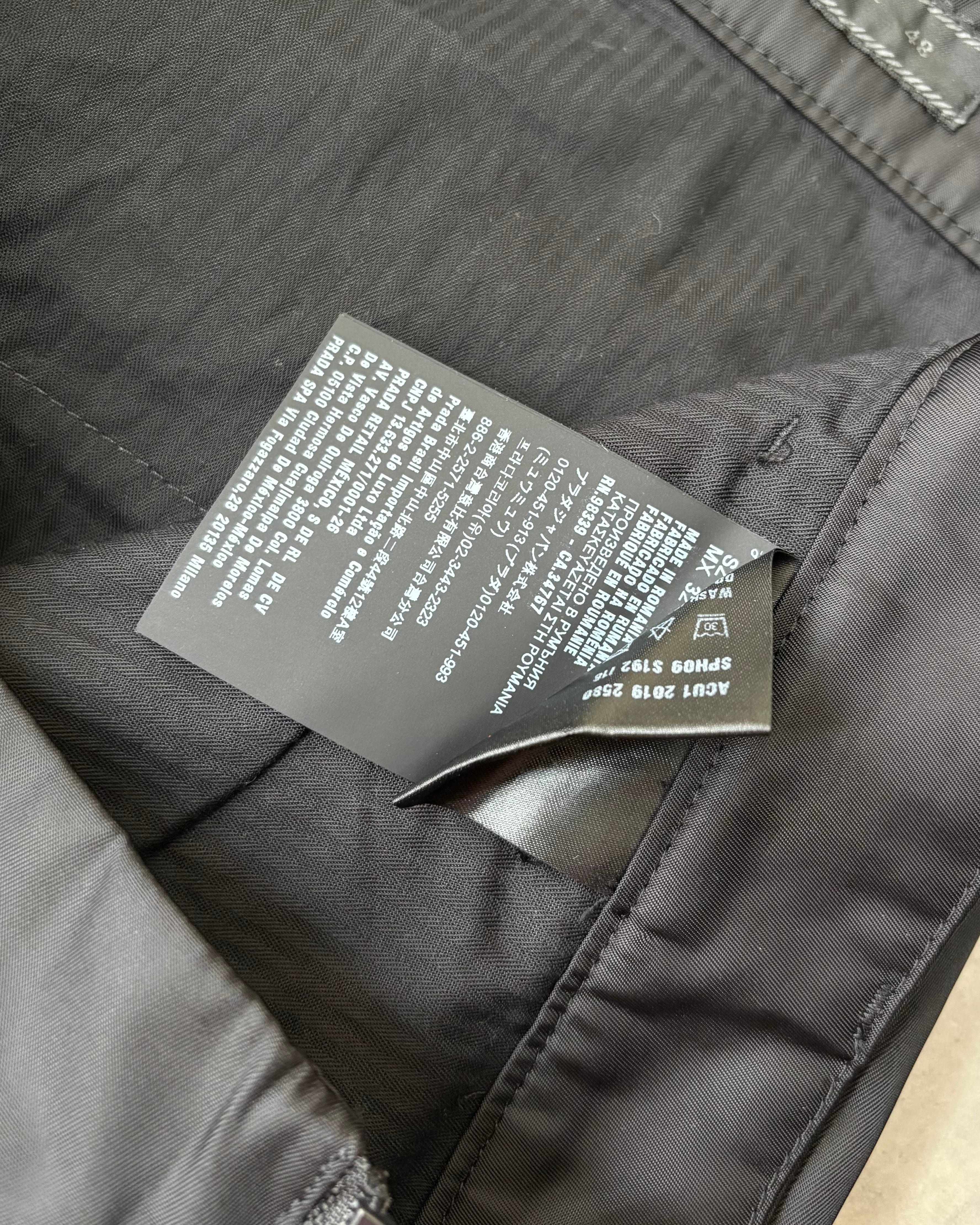 19AW PRADA Zip-Design Nylon Pants | VOLAR