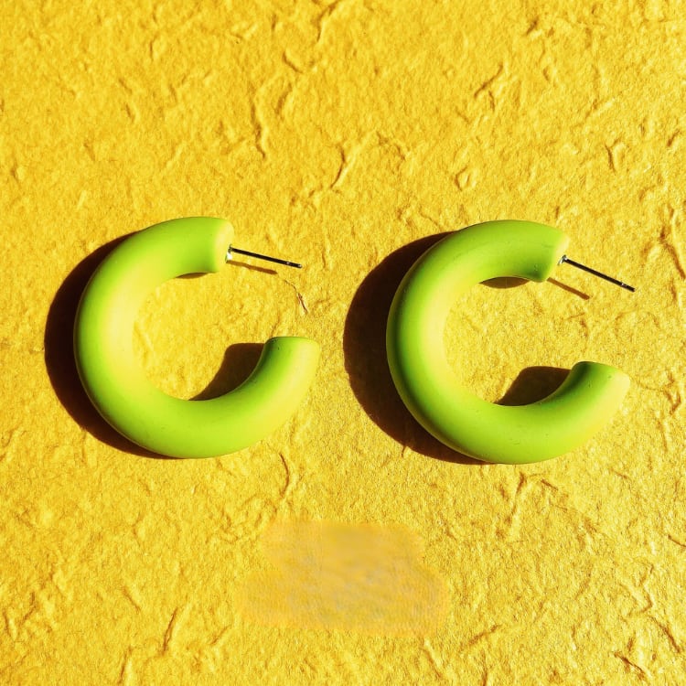Green Hoop Design Earrings ‐1col‐ A0479