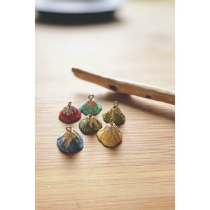 【 Fujiさん】 陶ステッチ マーカー (Handmade Ceramic Stitch Markers)