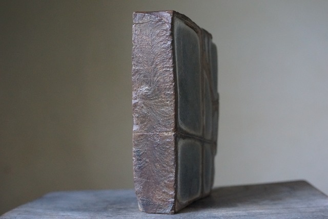 貴州産奇石　窓