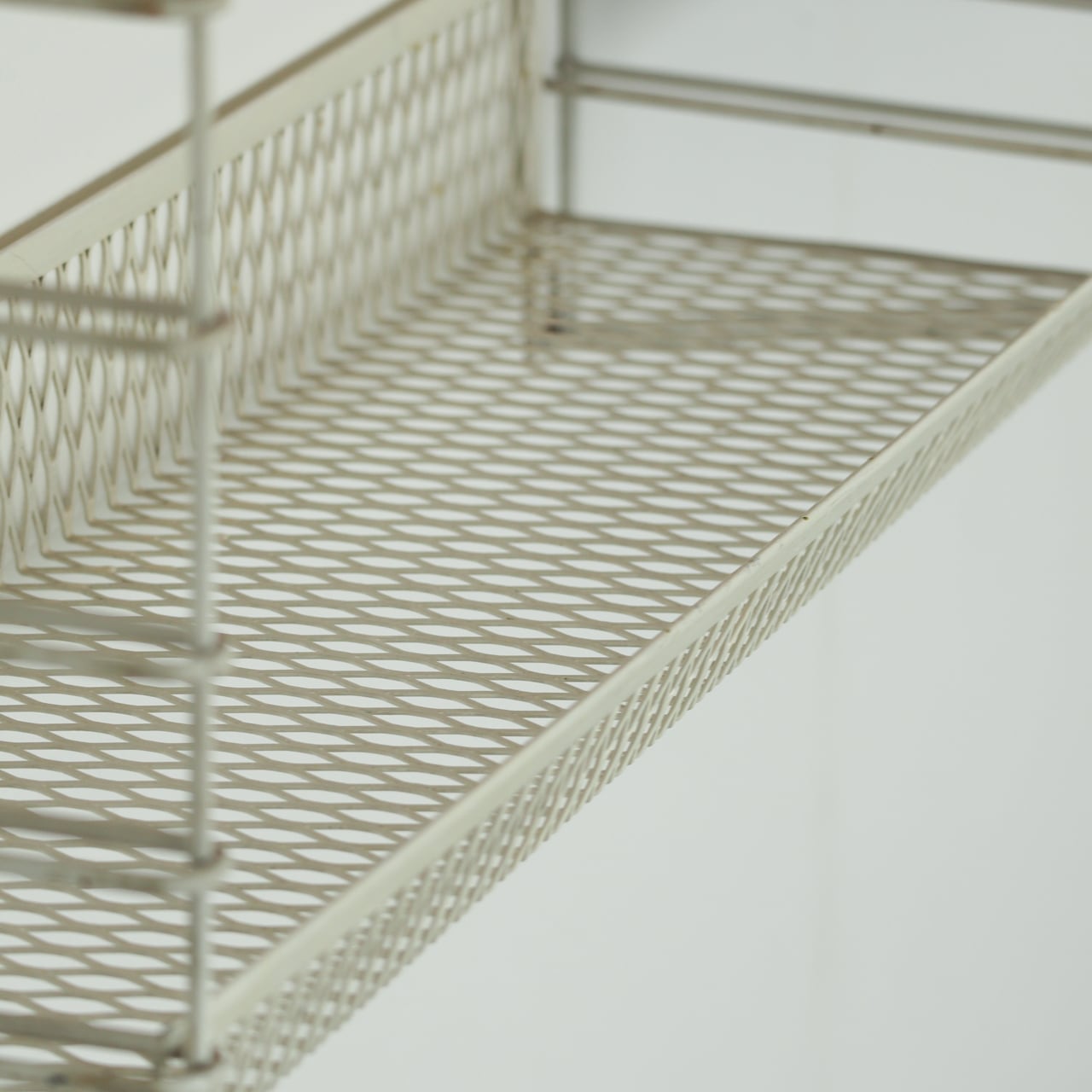 TOMADO WALL SHELF with basket rack | Adrian Dekker | 1960s