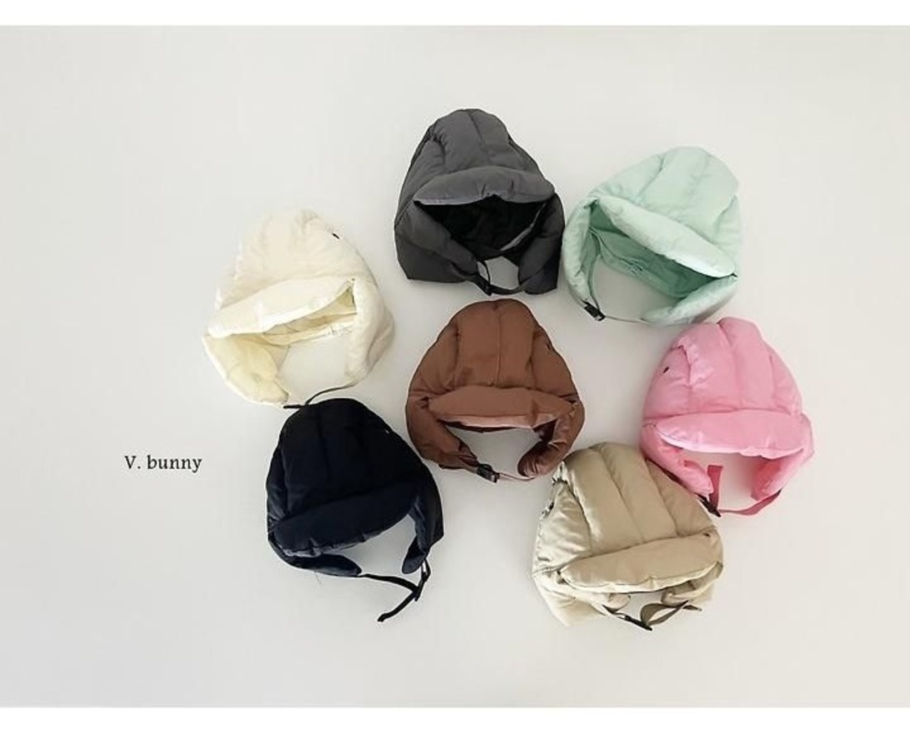 韓国子供服 / 26winter / VANILLA BUNNY / エンボスキャップ / キッズ / 冬服 *FREE*