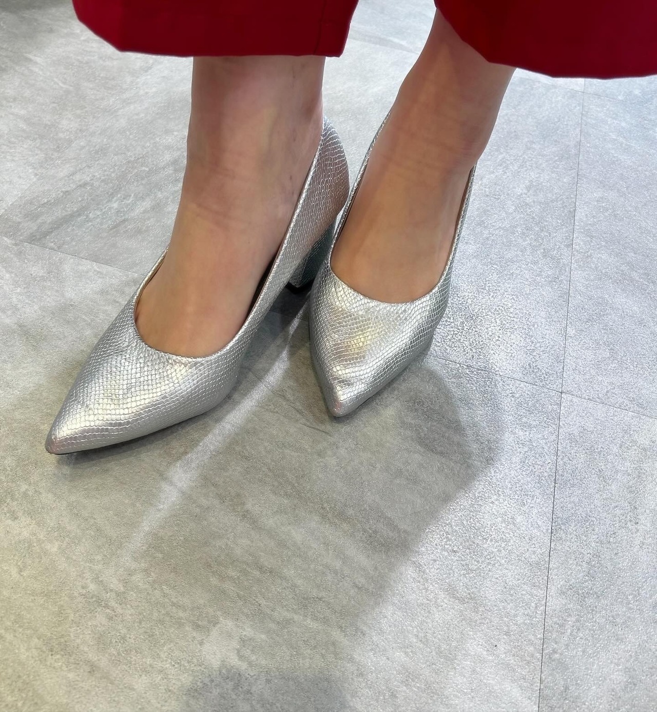 シスター　Sister  silverミッドヒール　