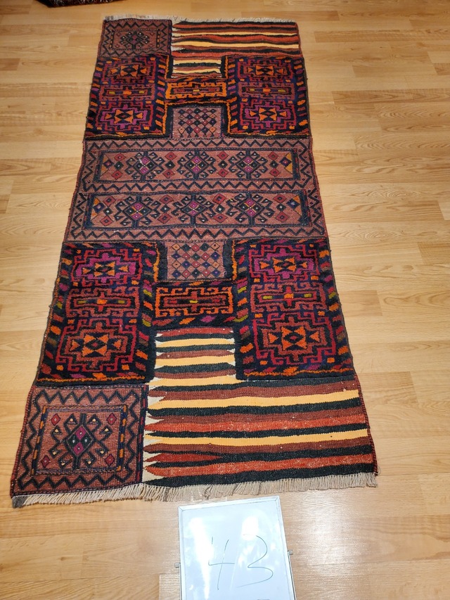 絨毯クエスト59 前編【No.43】Tribal Rug　トライバルラグ  ※現在、こちらの商品はトルコに置いてあります。ご希望の方は先ずは在庫のご確認をお願いします。