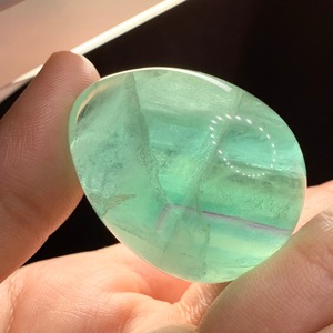 T26.透明度有り グリーンフローライトたまご
