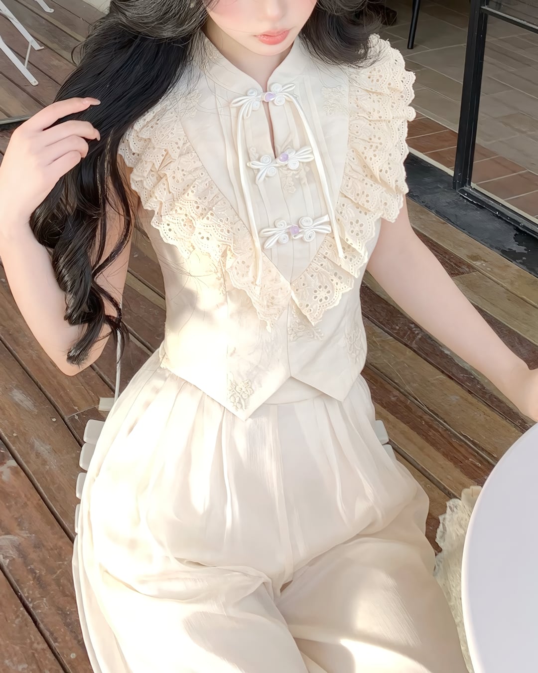 フリルレースチャイナバックルトップス 2505066