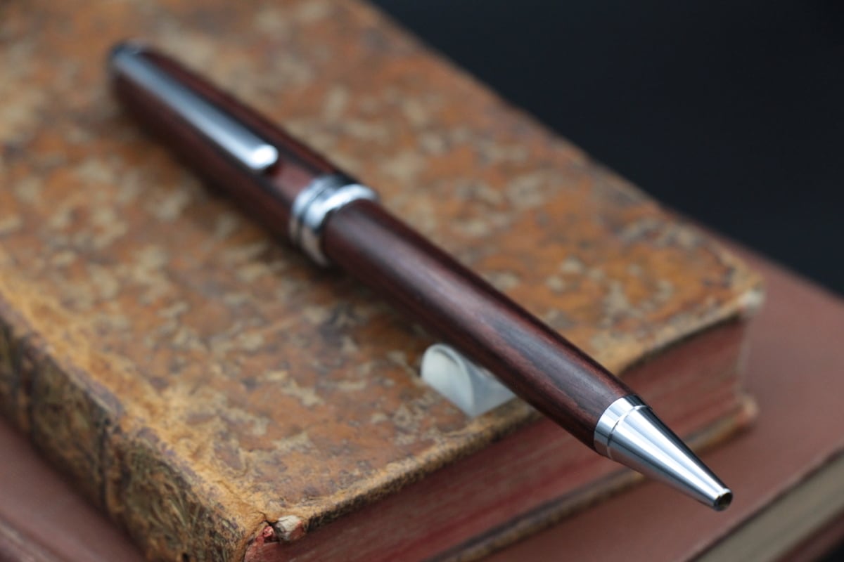 王という名の至高の木・キングウッド 特上 3・Horizon」木軸ボールペン